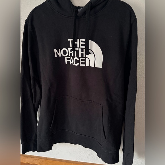 The North Face Black and White Logo Hoodie - Picture 2 of 3